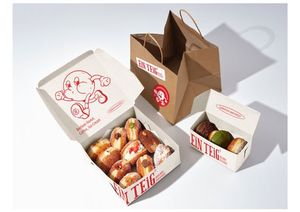 粉色礼品盒牛皮纸盒制作立方体纸杯蛋糕盒蛋糕甜饼干易于组装，适合派对
