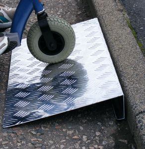 Lightweight Portable Aluminium Kerb <strong>Ramps</strong> and Threshold <strong>Ramp</strong> - Product Image 1