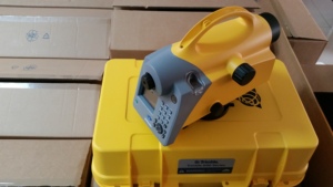 Compensador magnético humedecido Nivel de precisión automático Trimble Nivel digital Dini03 - Product Image 2