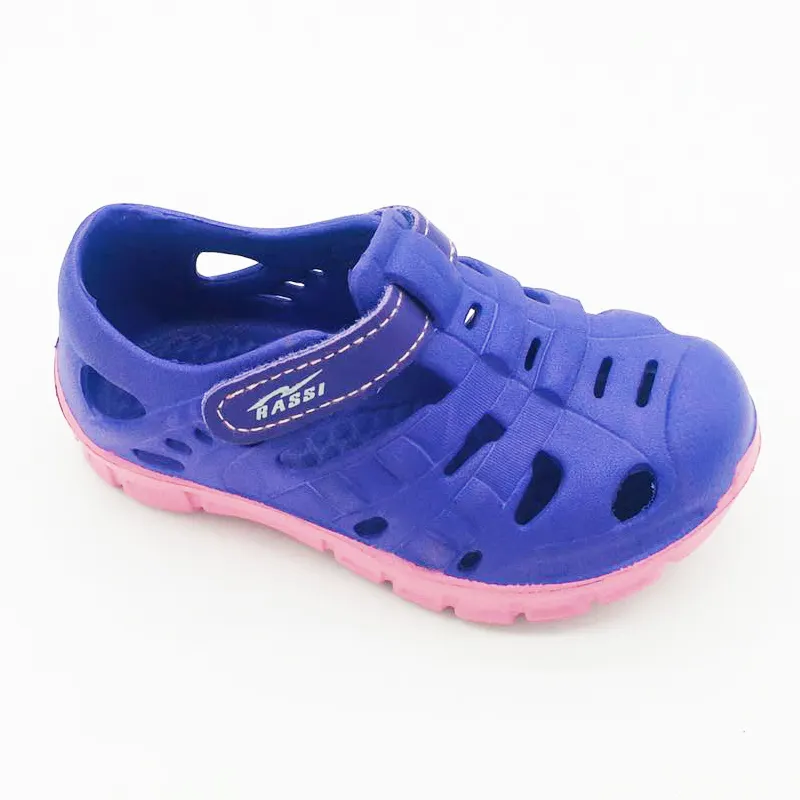 Lovely soft breathable Kids summer jelly sandals children anti-slip beach sandals EVA clogs garden shoes for boy and girl