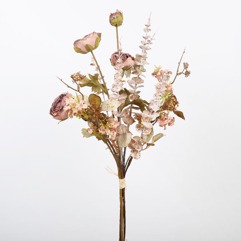 Eucalyptus leaves (Autumn Purple)