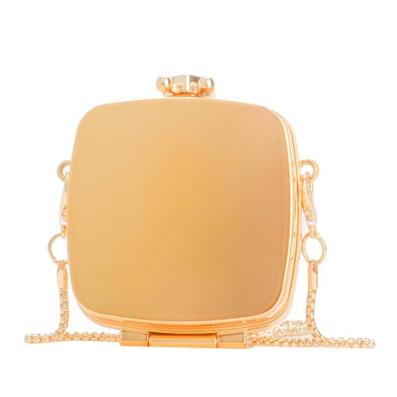 โกลเด้น บี