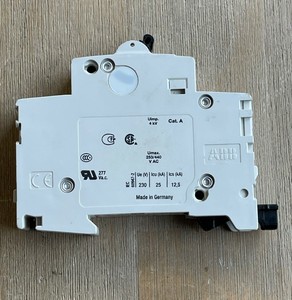 Nuovo e originale Plc S201P K2A interruttore 1 polo 2A PLC Controller di programmazione - Product Image 4
