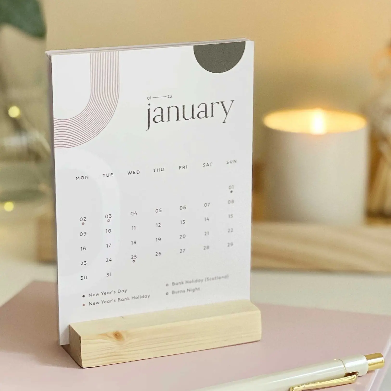 Calendario da tavolo da tavolo con supporto in legno personalizzato 2023 2024 mesi visualizza calendario di stampa