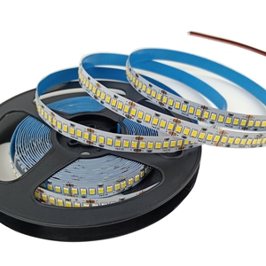 <span class=keywords><strong>LED</strong></span>ストリップライトSMD 2835 5M/ロール10M/ロール12重量/容積120 <span class=keywords><strong>LED</strong></span>/M Smd2835 <span class=keywords><strong>LED</strong></span>スマート照明