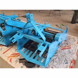 小田采石机拖拉机牵引农田采石机土体筛分自动装车 - Product Image 6