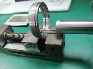 SRT-300 tragbarer Wellen-Tester für mehrere Parameter Rauheitsprofil - Product Image 3