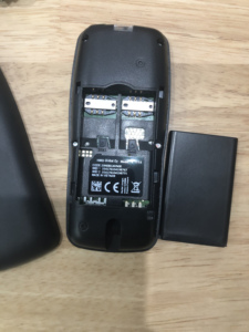 Factory Price Black <strong>1</strong>.77 Inch Cell Phone Dual Sim Card Cell Phone With Camera and Flashlight Mobile Phone for <strong>Nokia</strong> 106 - Product Image 3