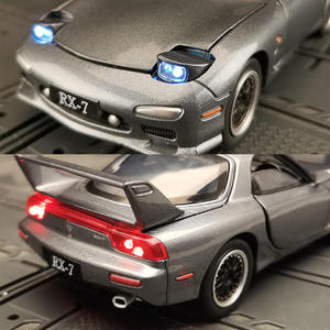 1:32รถของเล่นแบบหล่อ RX7สำหรับเด็กรถของเล่นโลหะยางพลาสติกเทคนิคการหล่อ