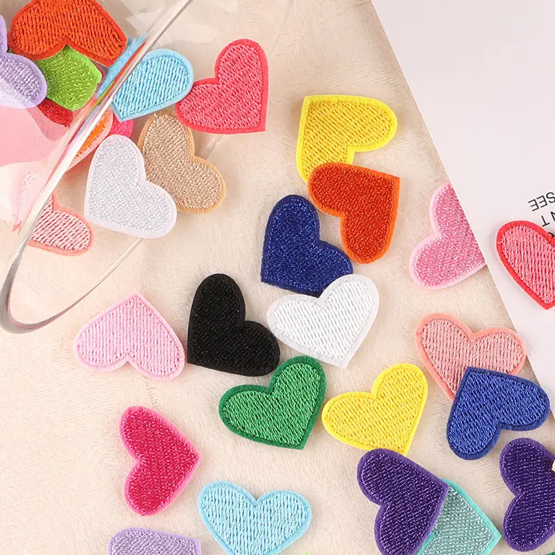small Love heart shape Embroidery Logo patch Baby Cloth Paste Shoes Hats Bags Decoration iron-on Patch