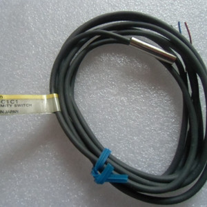 高质量光学速度传感器模型E2E-X10D1-N - Product Image 5