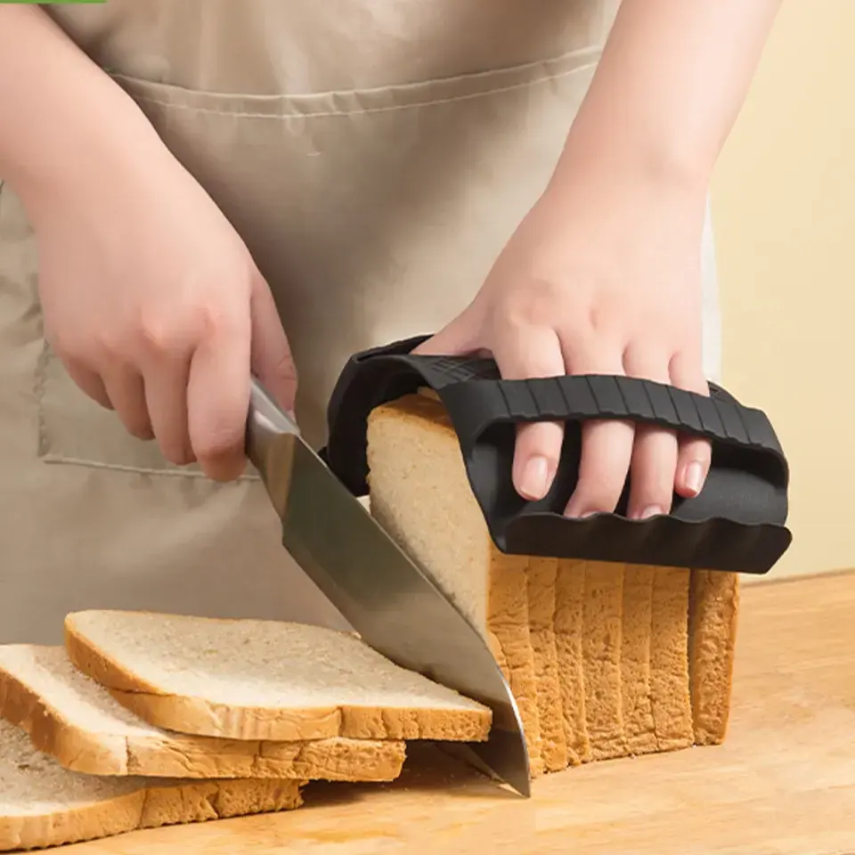 ถุงมือซิลิโคนกันลื่นสำหรับหั่นขนมปังปิ้งขนมปัง