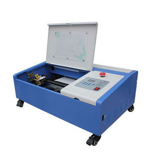 迷你3020瑞达便携式CO2激光雕刻机非金属台式<span class=keywords><strong>3D</strong></span>打印机型号适用于中密度纤维板纸张支持AI DXF图形