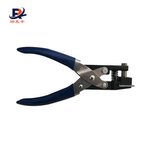 Round and Oval Hole <strong>Cutter</strong> <strong>Can</strong> Cut 5mm Round Hole and 3*13mm Oval Hole on the PVC/Smart/Key Card at the Same Time - Product Image 4