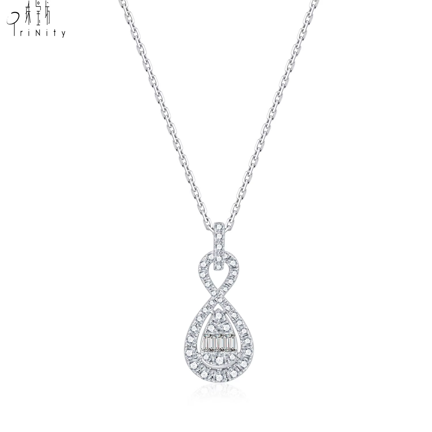 Or blanc massif 18 carats