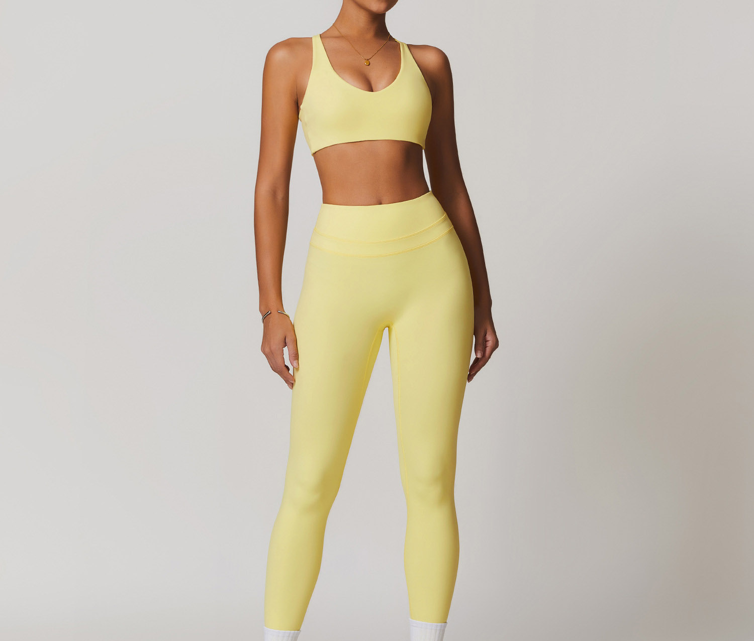 pantalon soutien-gorge jaune