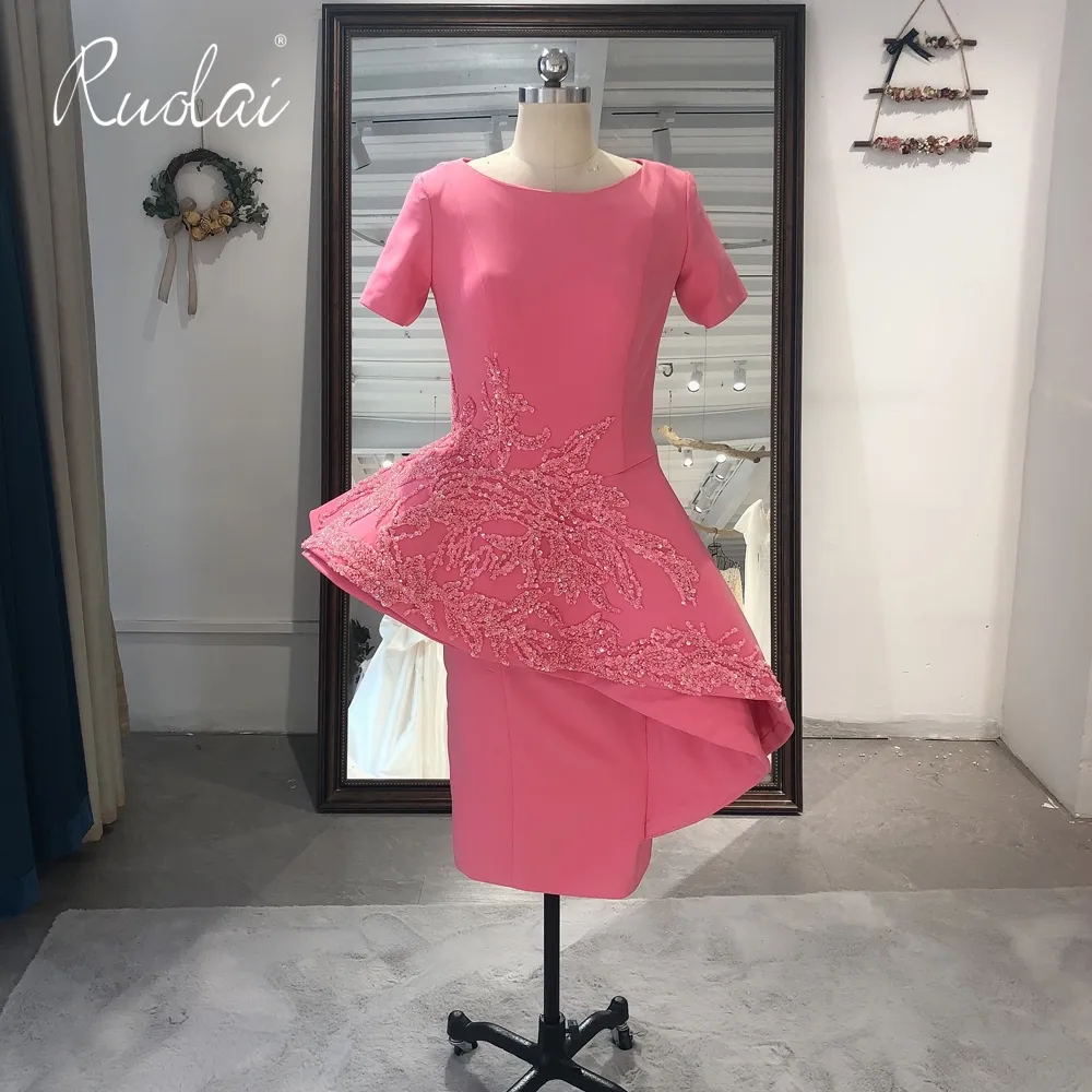 Ruolai vestido de mãe, vestido de casamento OEV-L4336 plus size, elegante, na altura do joelho, rosa, da noiva