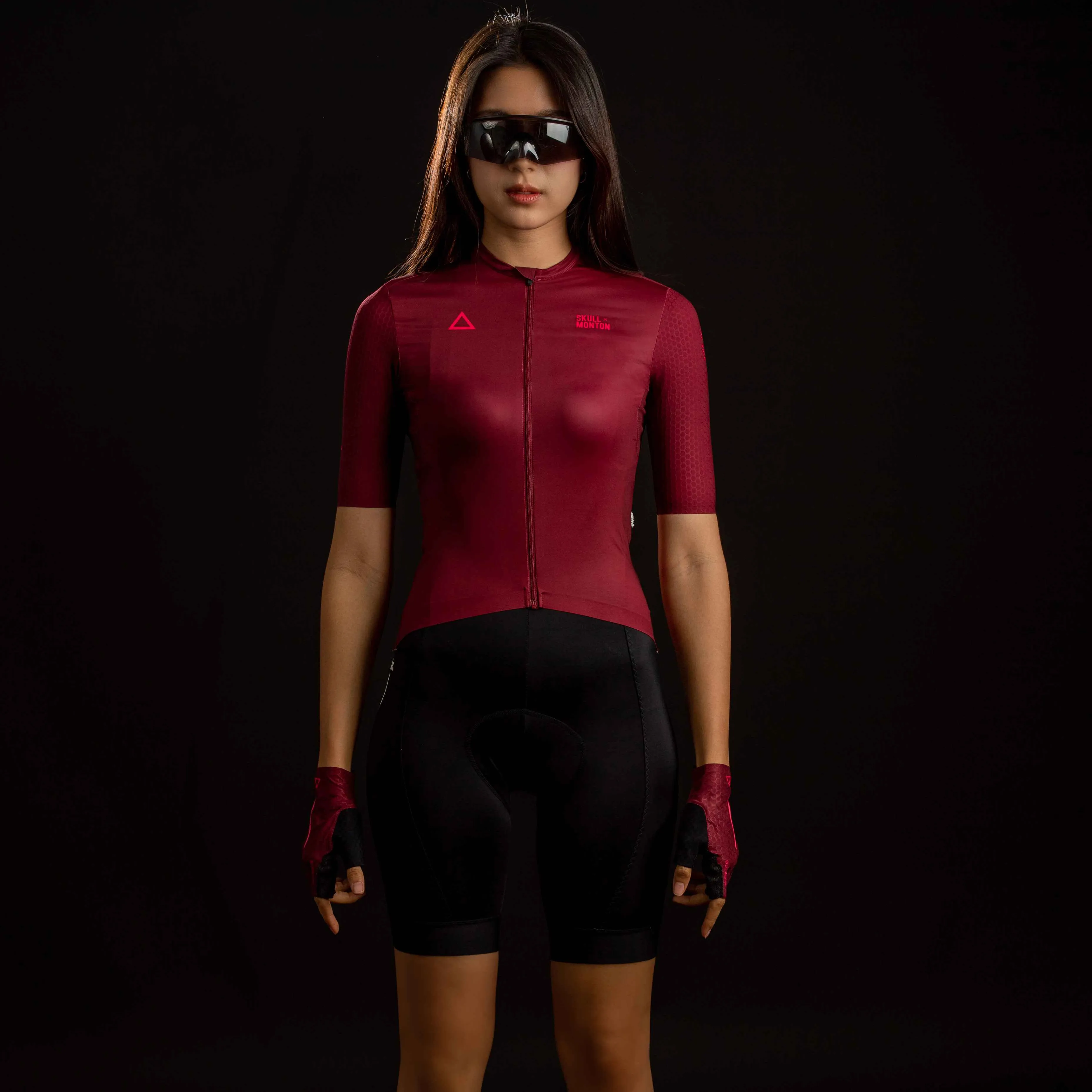 Monton Vente en gros Design personnalisé Maillot de cyclisme pour femmes à manches courtes Vêtements de vélo pour dames Fabricant de vêtements de vélo Pro Team Anti-UV