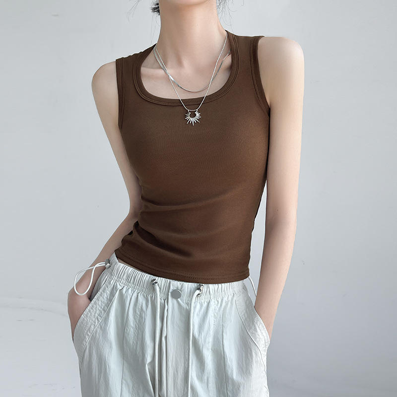 สีน้ำตาล