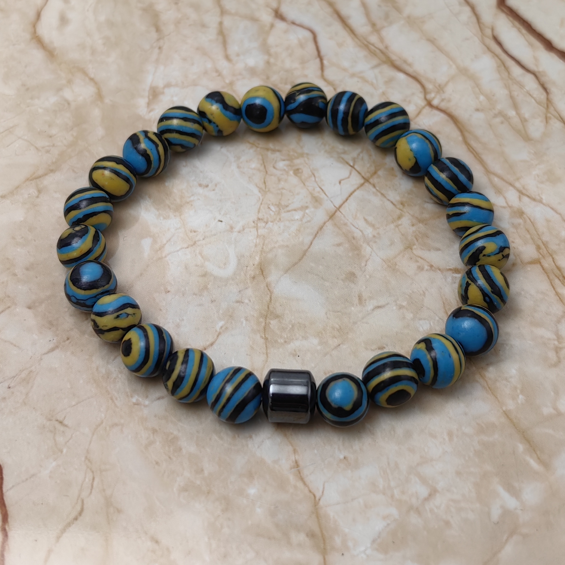 16 Black Yellow Blue