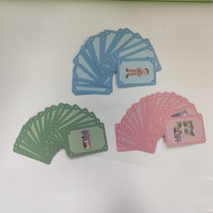 角色大玩家定制设计派对有趣的成人饮酒棋盘游戏扑克牌游戏成人桌面游戏 - Product Image 5