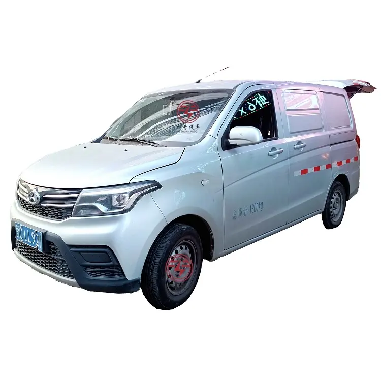 2020 nuovo Ad Alta Velocità A Benzina mini VAN 4x2 Outdoor Mini VAN con Invisibile chiuso cargo box per la vendita