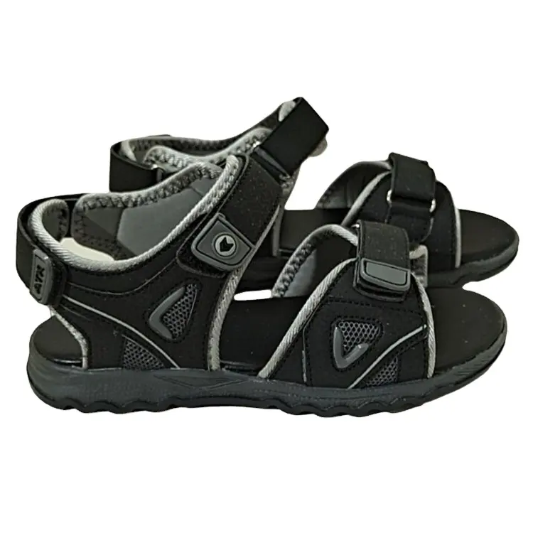 Nuove estive scarpe da spiaggia per bambini sandali Casual in PVC EVA Unisex FW scarpe estive sotto forma di scarpe con tacco in rete per bambini