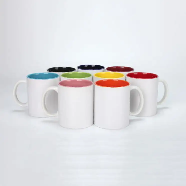 Taza en blanco de sublimación de cerámica de 11OZ, tazas de café de cristal, tazas de café rectas, taza de Color interior con mango redondo, 36 Uds. Por cada Color