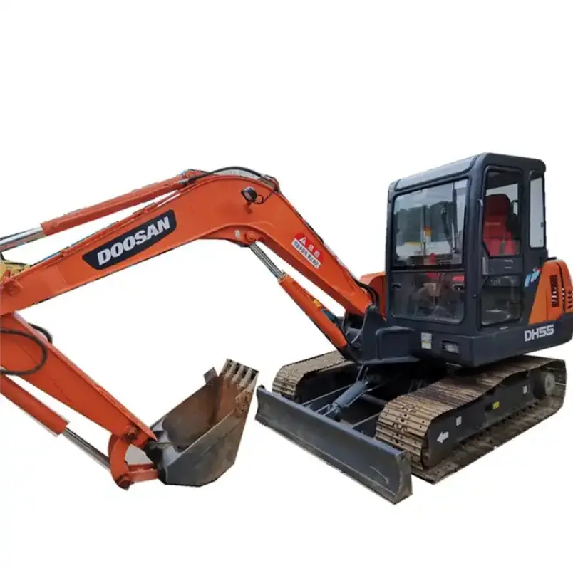 Excavadora usada DOOSAN dh55 miniexcavadora de orugas 5,5 toneladas Corea miniexcavadoras originales para la venta