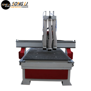 Máquina de gravação de madeira, venda quente 1325 cnc três processos de carpintaria para móveis de madeira porta cnc roteador