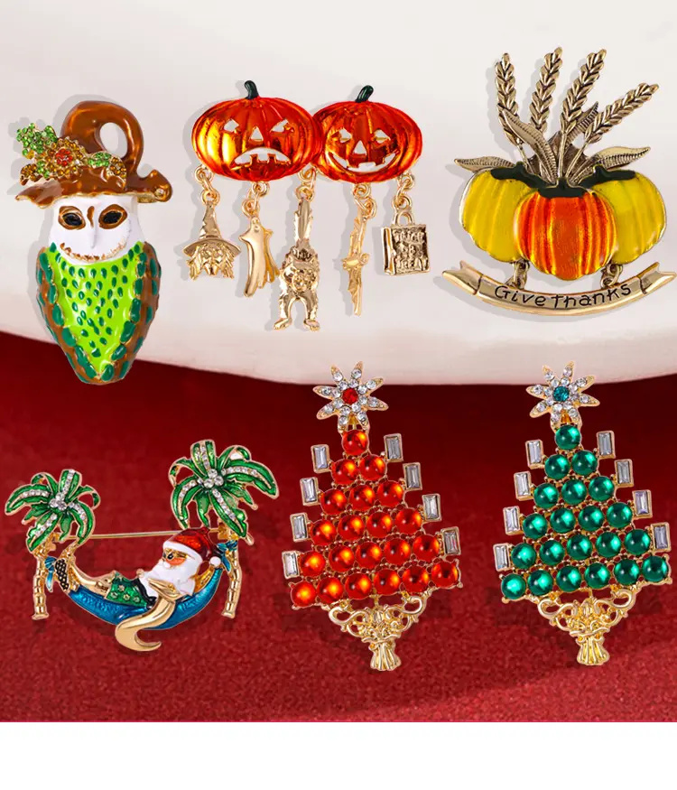 Bijoux XIXI Broche Halloween de Noël Mignon Broche Arbre de Noël Émail Plaqué Or Père Noël Jack-o '-lanterne Broche Masque Drôle