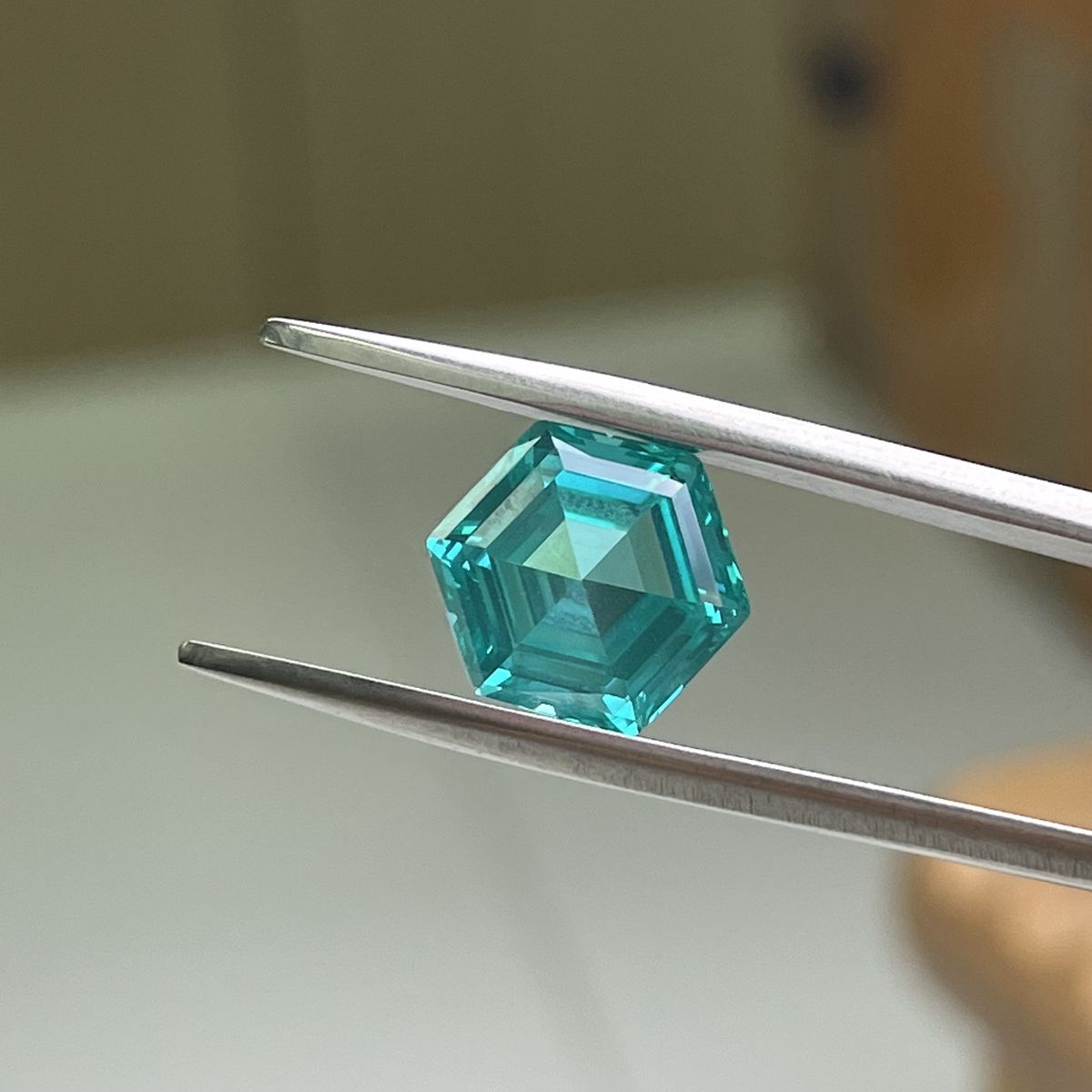 สีฟ้าพาราอิบา