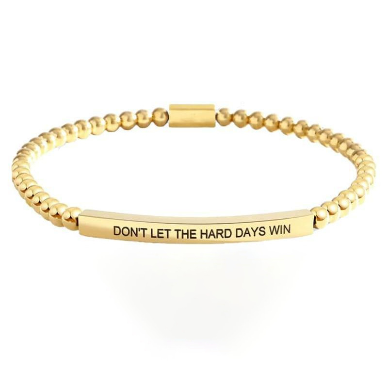 3-Perles dorées + bracelet gravure coude doré