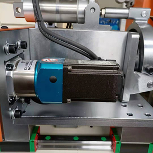 Nueva punzonadora CNC automática con características de carga y descarga
