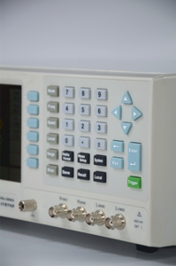 6 1/2 Bench RCL Meter Hi-accuracy 0.05% 1MkHz Step 7''TFTLCD DC Bias USB LCR Meter - Product Image 4