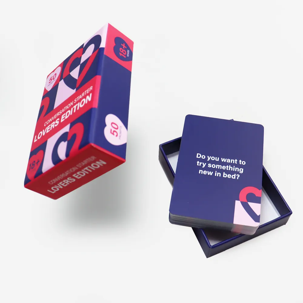 משחקי שאלות לזוגות מותאמים אישית עם מכסה וקופסת בסיס מודפסים במפעל כרטיסי משחקי מין לזוגות מבוגרים