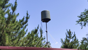 Detección fija de drones Sistema de defensa de alerta temprana 300-6000MHz Detector UAV 5 ~ 10K - Product Image 4