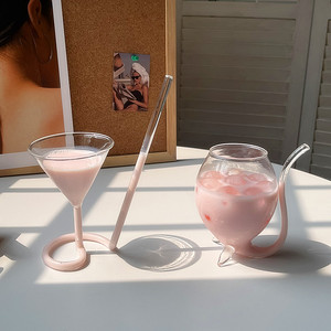 Nordic Creative Glass <strong>Cocktails</strong> and Wine Glass with Metal Straws Transparent Modern-Classic Design for Party Beverages