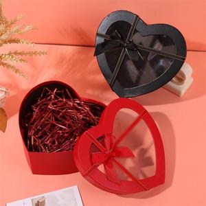 情人节心形礼品盒，带窗户嵌套纸板盒，用于节日礼物包装 - Product Image 4