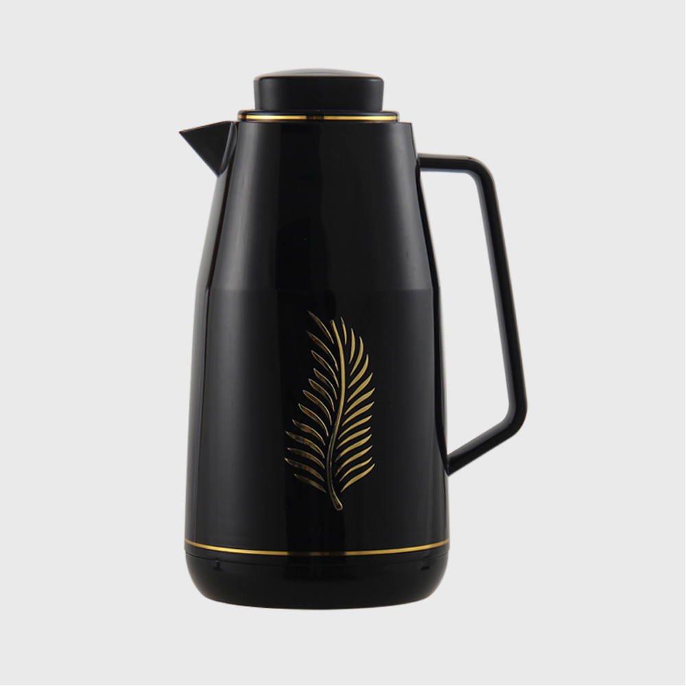 สีดำเข้ม