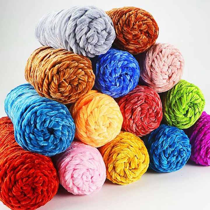 Factory Direct Sale  Colorful Crochet  Polyester Chenille Fuzzy Velvet Yarn