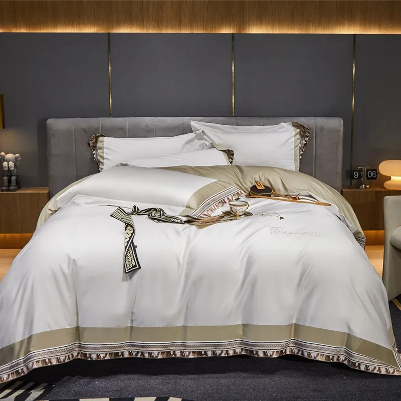 Jogo de cama estilo nórdico, design bordado de luxo com luz branca 100% algodão