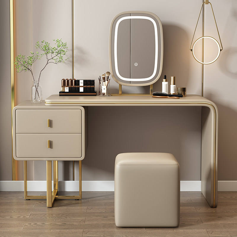 Ensemble miroir intelligent à cadre doré et vanité champagne