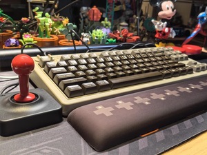 8BitDo Retro C64 Mechanical <strong>Keyboard</strong> BT/2.4G/USB-C Gaming <strong>Keyboard</strong> 87 Keys Dual Super Buttons Super Stick for Windows/Android - Product Image 6