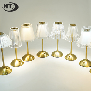 Yeni varış şarj edilebilir akülü dokunmatik kontrol dim ev Bar yatak odası Metal Led masa lambası - Product Image 5