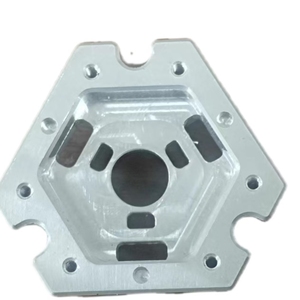 Kunden spezifische Vier-und Fünf-Achsen-CNC-Bearbeitungs dienste für Präzisions struktur zubehör aus Edelstahl Aluminium-Magnesium legierung