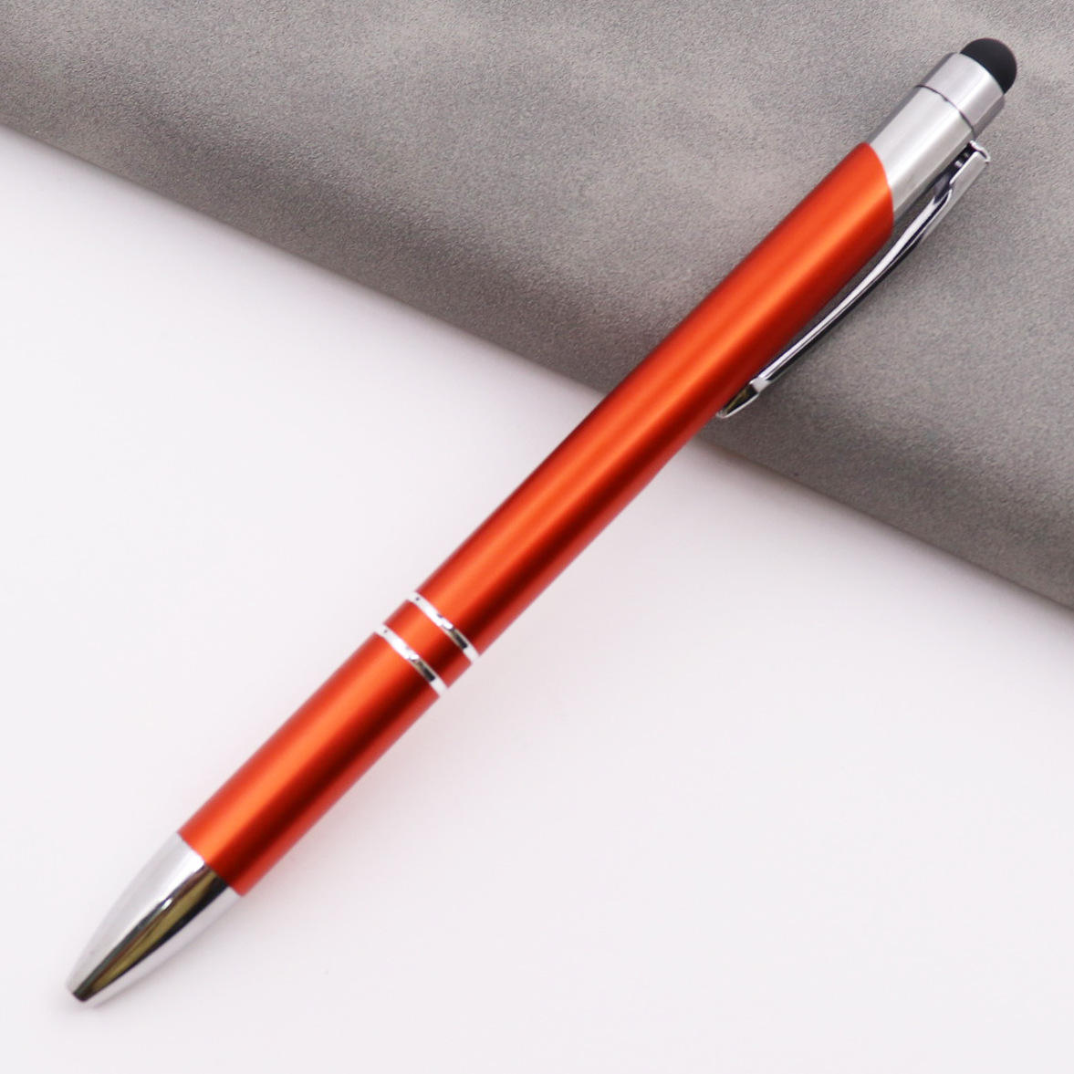 จุดสีส้ม