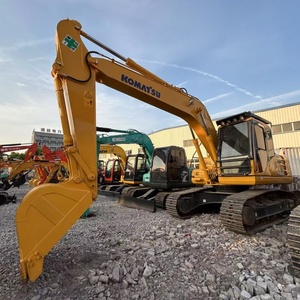 Kompakt tasarımda Komatsu PC160 ekskavatör operatör rahatlığı ve rahatlığı - Product Image 1