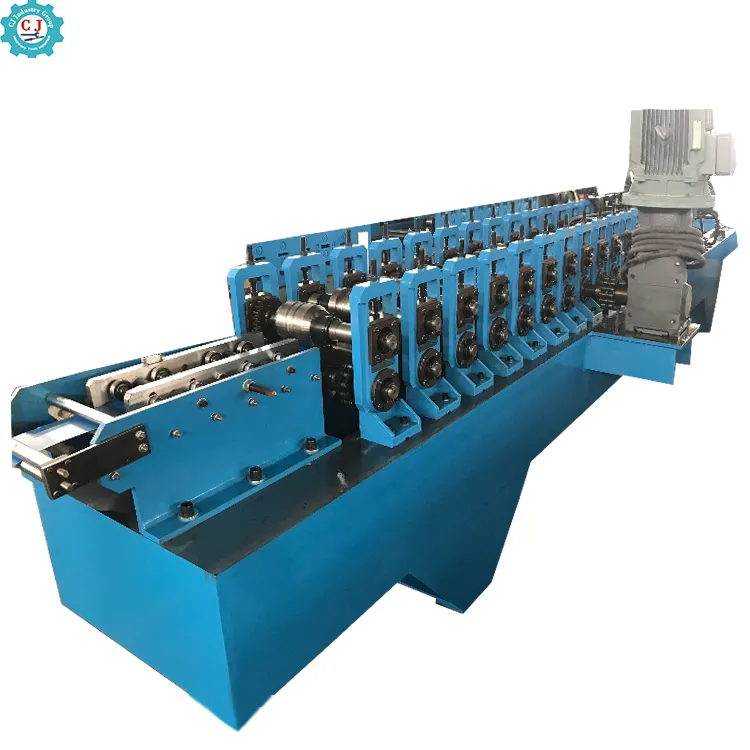 Profili in acciaio leggero ad alta velocità telaio in metallo chiglia C canale Stud e Track Roll Forming Machine cartongesso metallo C Stud Machinery