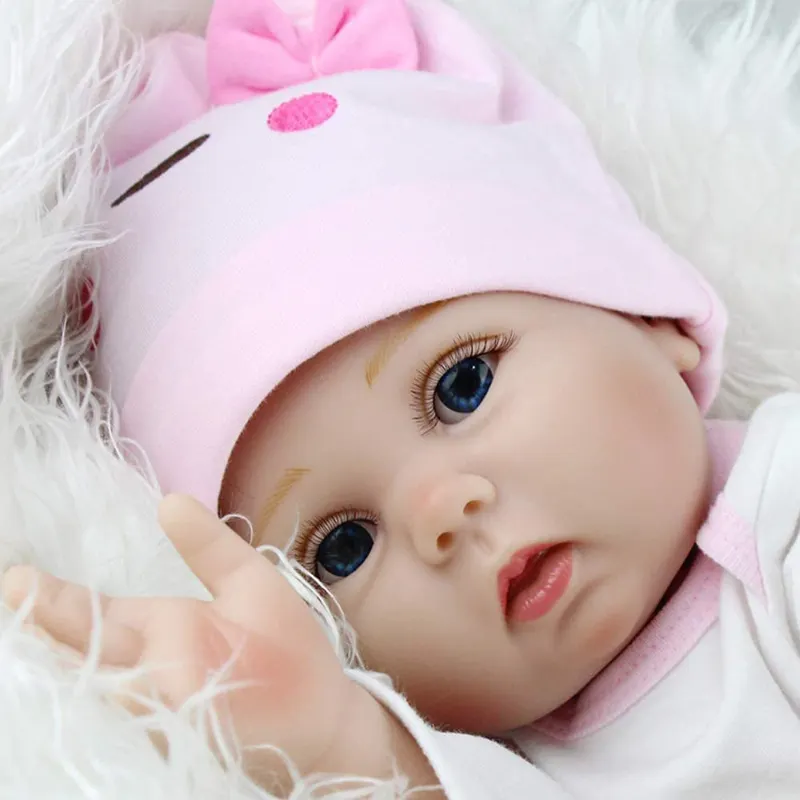 Wholesale Christmas style Lifereborn cheap reborn baby lovely dolls silicon doll realistic for sale